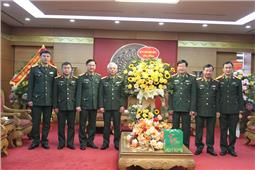 Quân khu chúc mừng các đơn vị nhân ngày Thầy thuốc Việt Nam